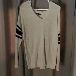 American Eagle long sleeve sweater